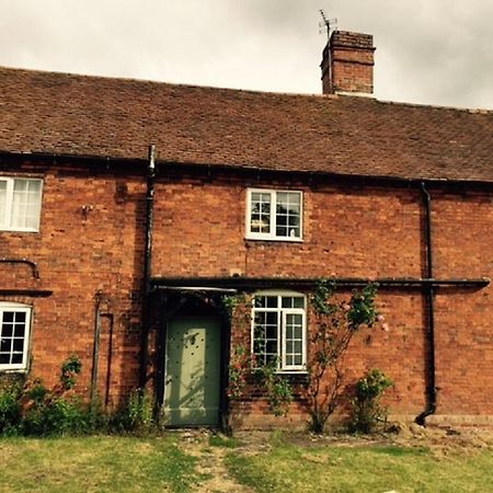 Illshaw Heath Farm Guest Lodge Hockley Heath Exterior foto